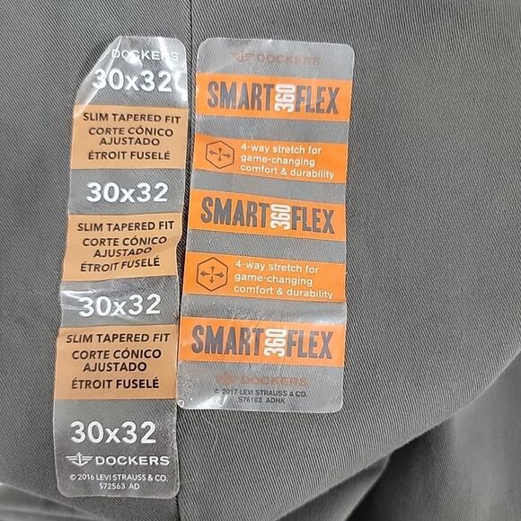 Dockers Workday Khaki Smart Flex 360 Pants Men’s 30x32 Gray NWT Stretch - Picture 9 of 10